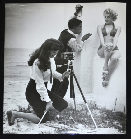 bunny-yeager-sammy-davis-jr-and-model-maria-singer-miami-beach-1955